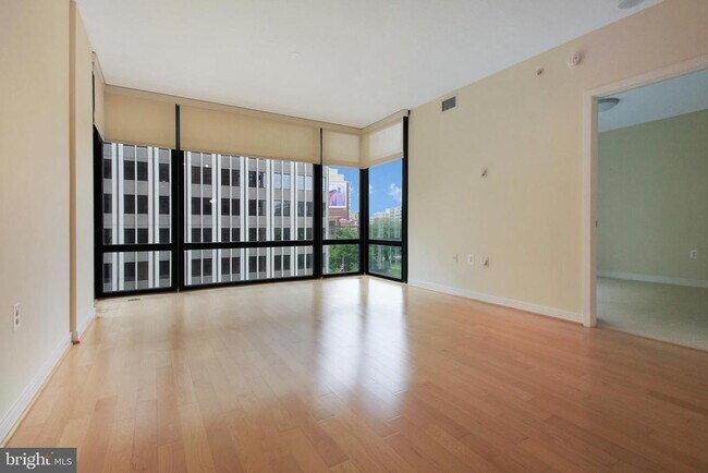 Building Photo - 1010 Massachusetts Ave NW