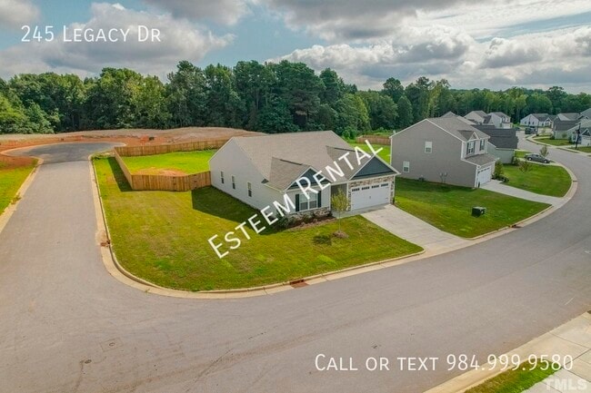 Building Photo - 245 Legacy Dr