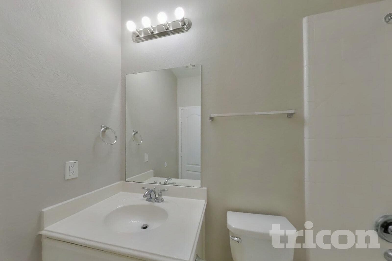 Building Photo - 13702 Sun Bear Ct