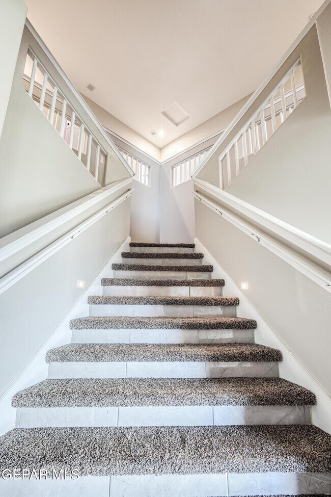 Building Photo - 2375 Enchanted Peaks