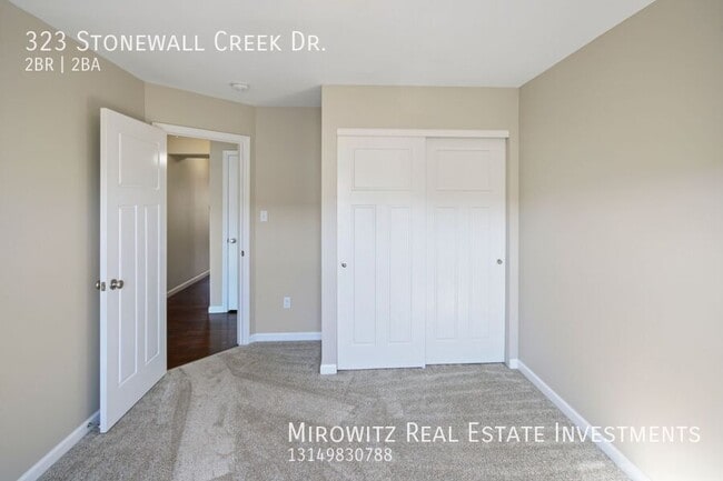 Building Photo - 323 Stonewall Creek Dr