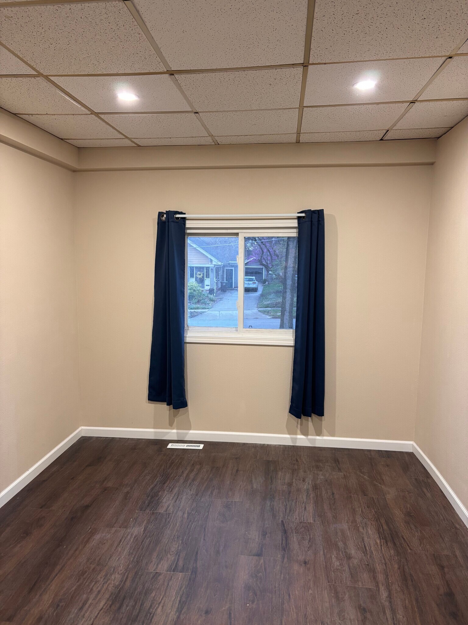 Building Photo - 1231 46th St