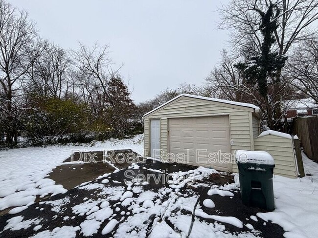 Building Photo - 7822 Eustis Ct