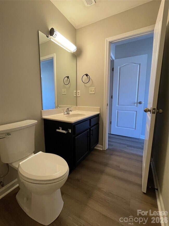 Building Photo - 3129 Nevin Pl Dr