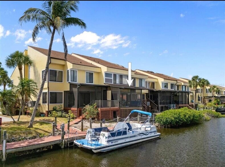 Building Photo - 25188 Marion Ave