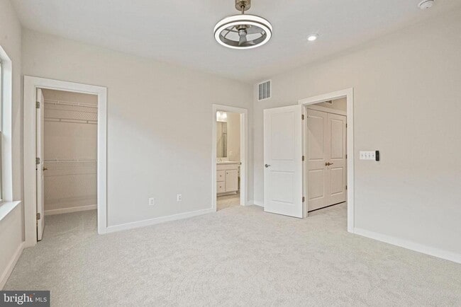 Building Photo - 2172 Glacier Rd