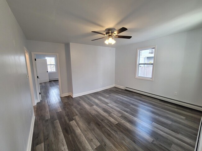 Building Photo - 22 South St