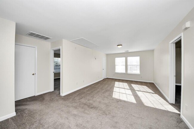 Building Photo - 17111 Plaistow court