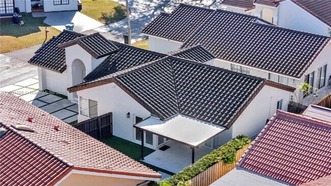 Building Photo - 11377 SW 74th St