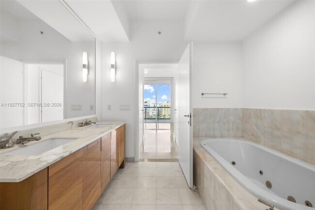 Building Photo - 50 South Pointe Dr