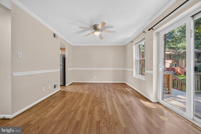 Building Photo - 9109 Bronze Bell Cir