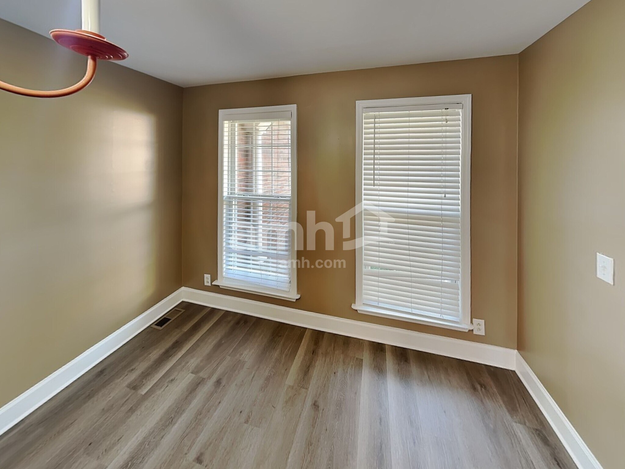 Building Photo - 705 Milbridge Ct