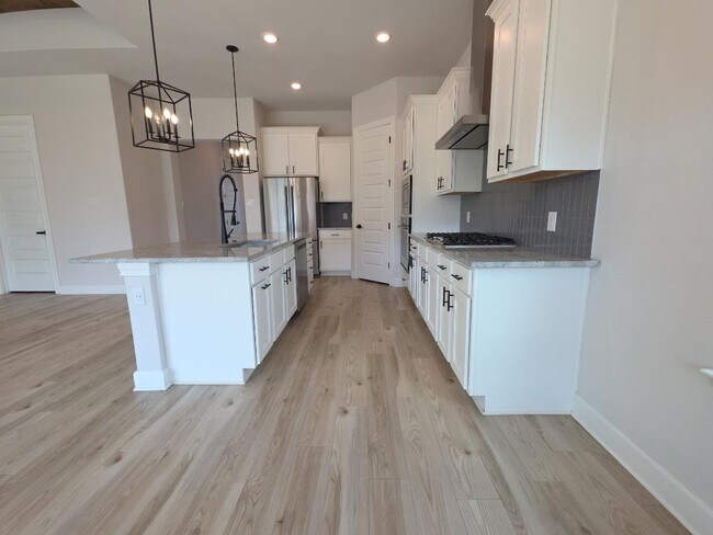 Building Photo - 17813 Clairess Ln