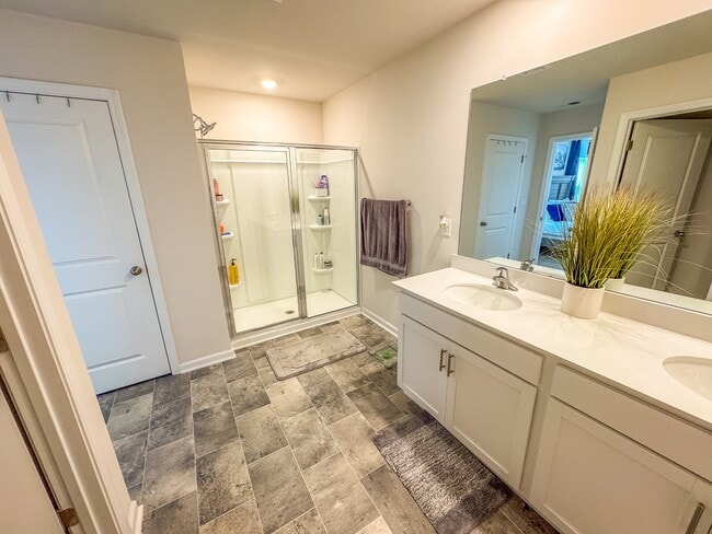 Building Photo - 4410 Remington Ave