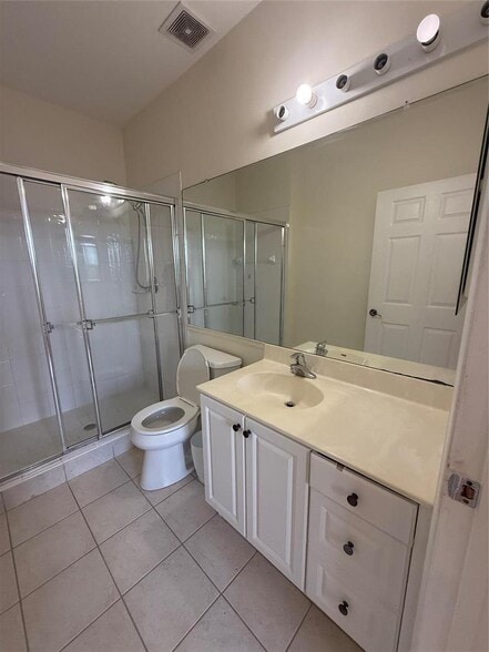 Building Photo - 4404 SW 160th Ave