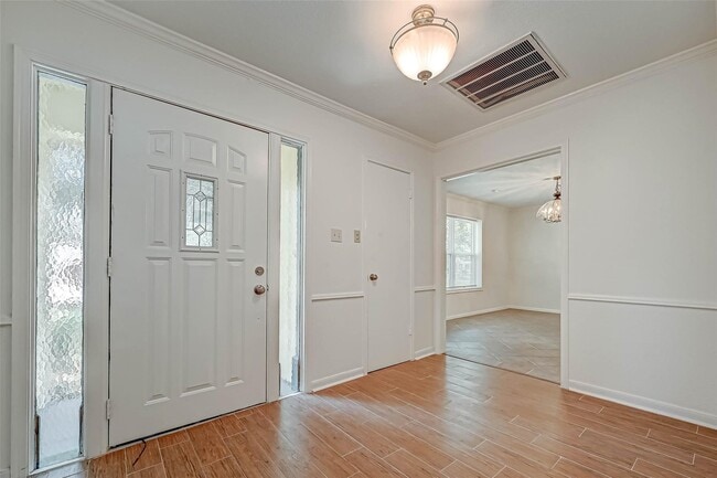 Building Photo - 5507 Enchanted Timbers Dr