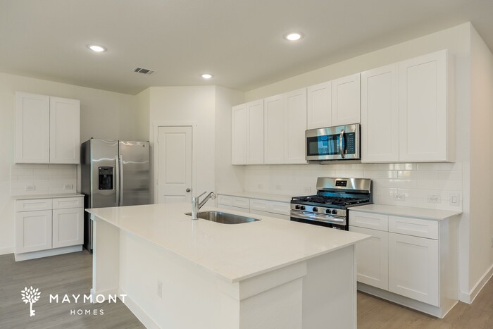 Building Photo - 2287 Ft Davis Pass