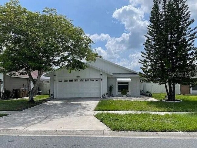 Primary Photo - 2 bedrooms and 2 bathrooms Home in Kissimmee