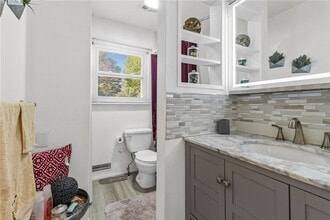 Building Photo - 271 Crockett Dr