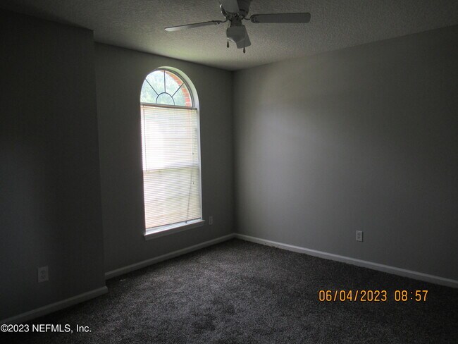Building Photo - 349 Turtle Dove Dr