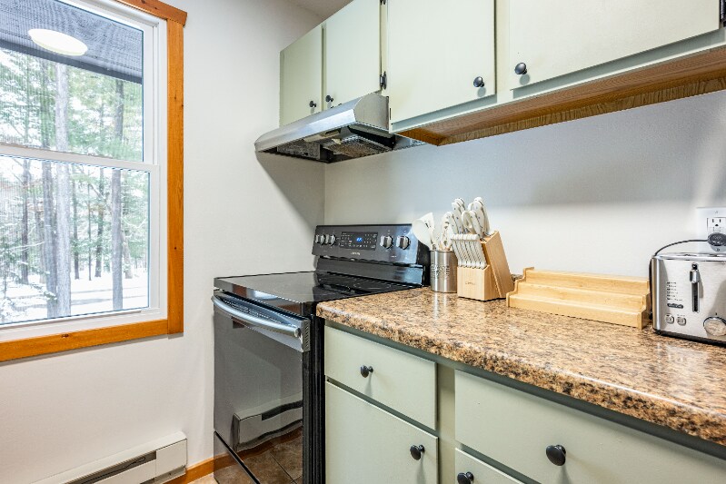 Building Photo - 2 Spruce Trail