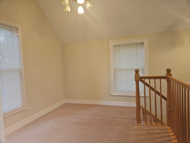 Building Photo - 809 Jefferson Ave