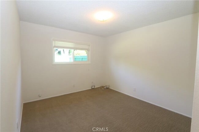 Building Photo - 16572 Patricia Ln