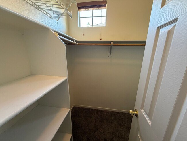 Building Photo - 9741 Ripple Way