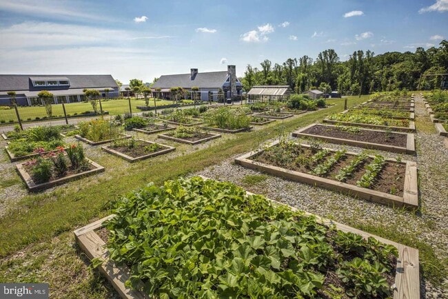 Building Photo - 1791 Cherry Birch St