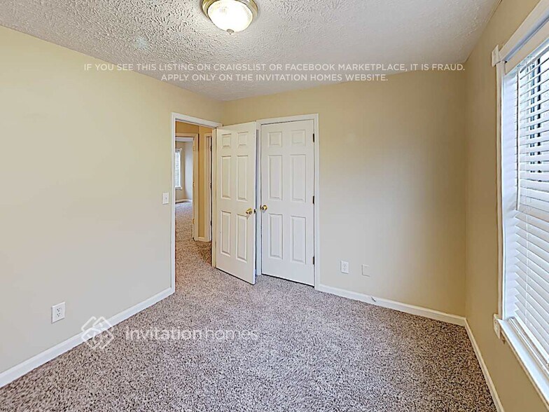 Building Photo - 3334 Country Creek Dr NW