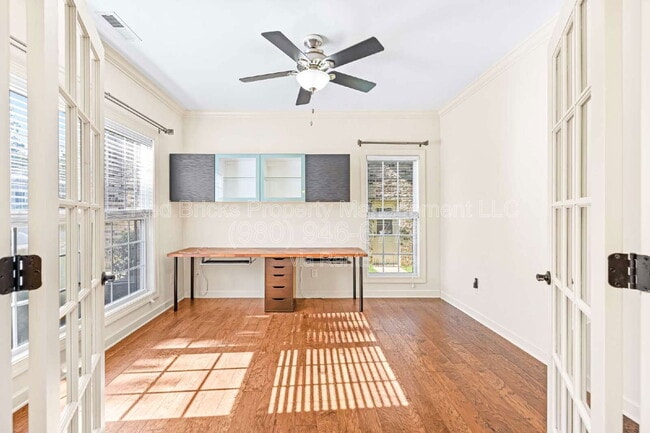 Building Photo - 2808 Twinberry Lane