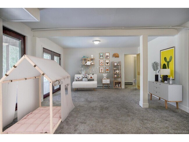 Building Photo - 347 Deer Path Rd