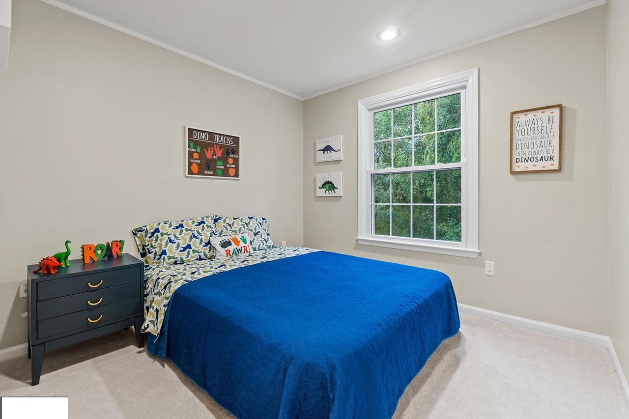 Building Photo - 6141 Summer Park Ln