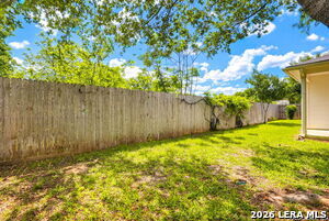 Building Photo - 1301 Red Barn Run
