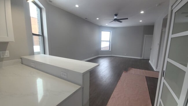 Building Photo - 6443 S Peoria St