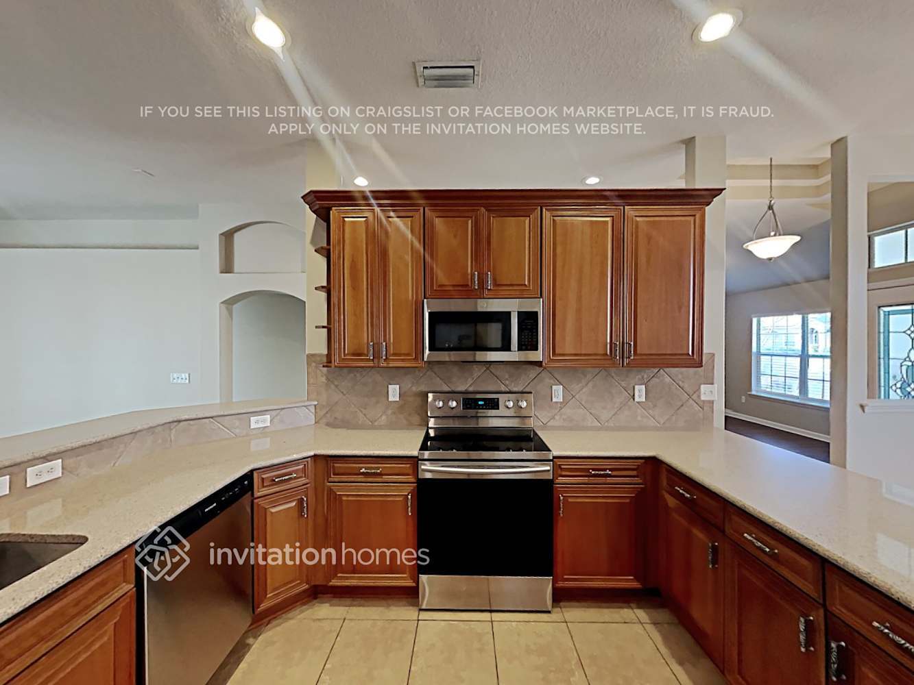 Building Photo - 713 Hazelmoor Ln