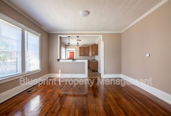 Building Photo - 644 Alabama Ave SW