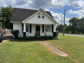Building Photo - 5011 Wyoming Ave