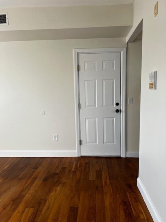 Building Photo - 290 Broadway