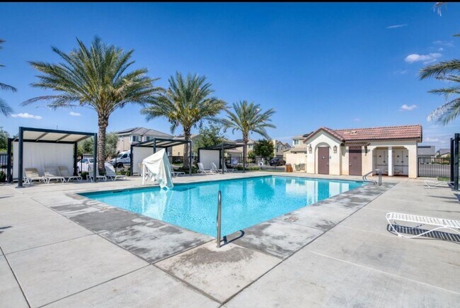 Building Photo - elev8tions