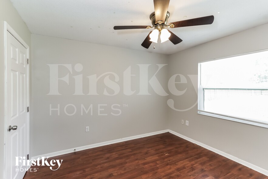 Building Photo - 6217 Indian Ln