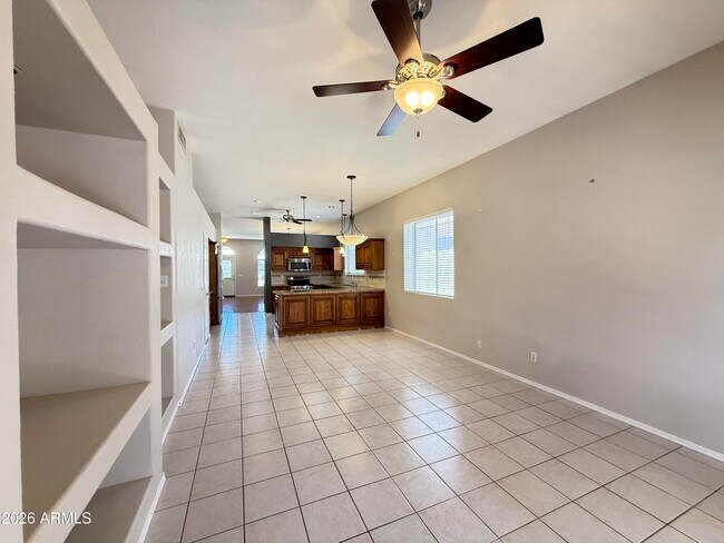 Building Photo - 5153 W Dublin Ln