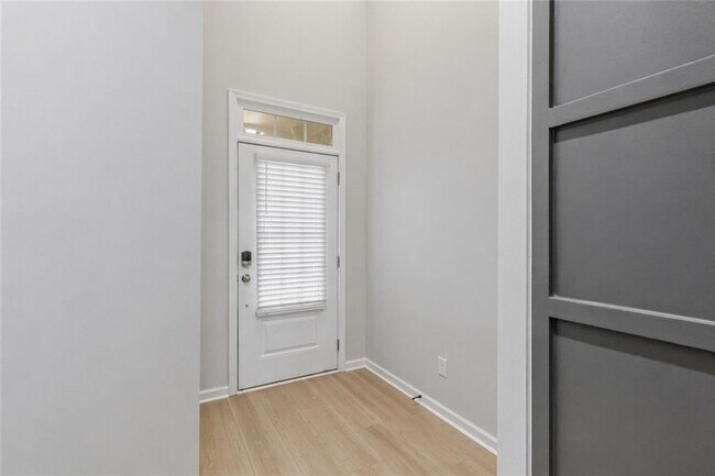 Building Photo - 1339 Endicott Ct