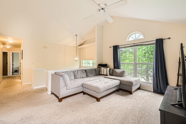Building Photo - 1410 Leeward Ct
