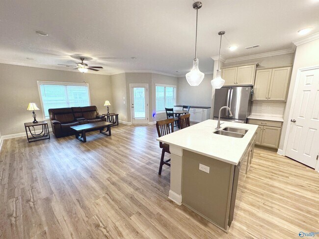 Building Photo - 29419 Canoe Cir NW