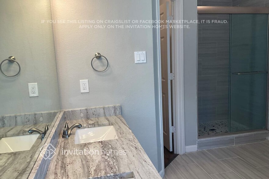 Building Photo - 1716 Twin Hills Way