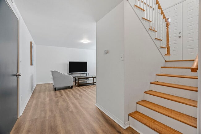 Building Photo - 2716 Pomme Meadows Dr