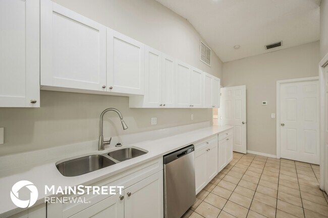 Building Photo - 16280 Willow Stream Ln