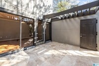 Building Photo - 3350 Altamont Rd S