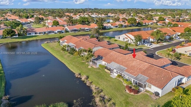 Building Photo - 15465 Lake Magnolia Pl